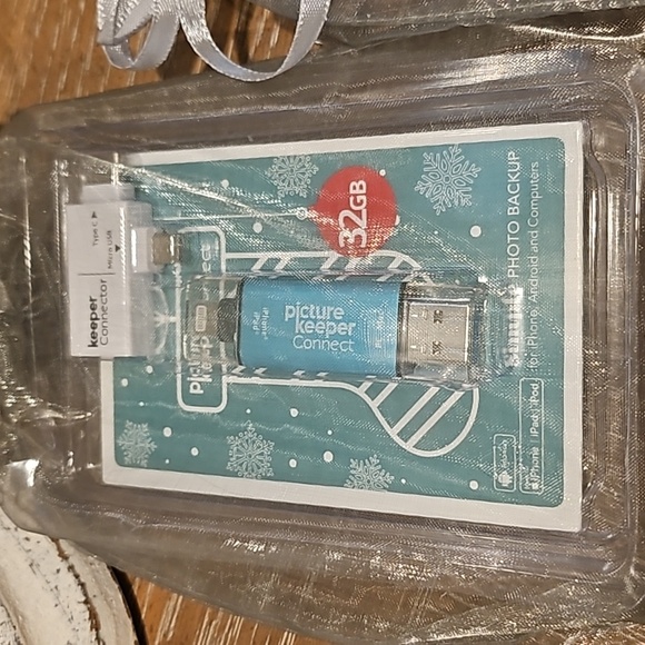 PICTURE KEEPER Connect - Photo Storage/Backup 32GB - NEW - Picture 3 of 7